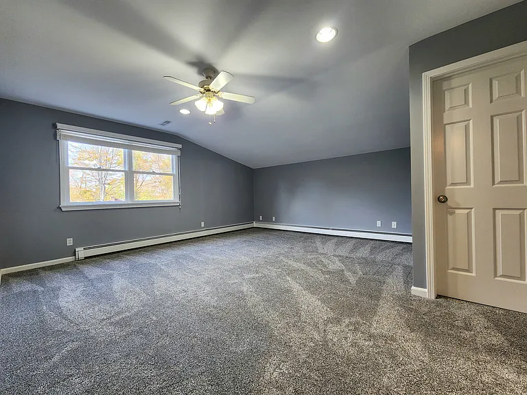 4994 Madison Ave — Photo 10