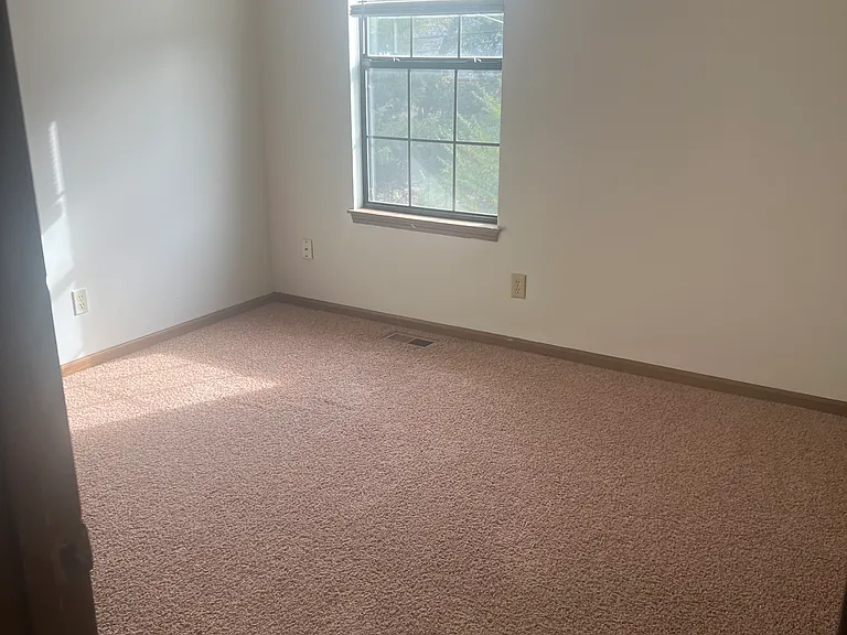 1512 Willow Cv — Photo 6