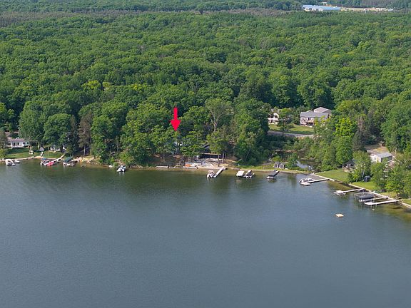 2nd image of 9577 Shore Dr