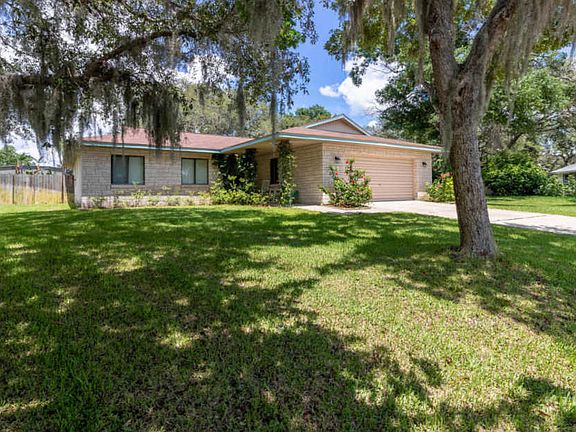 2nd image of 778 Tumblebrook Dr