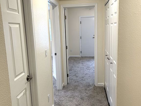 4th image of 1802 N Pine St #109-D203