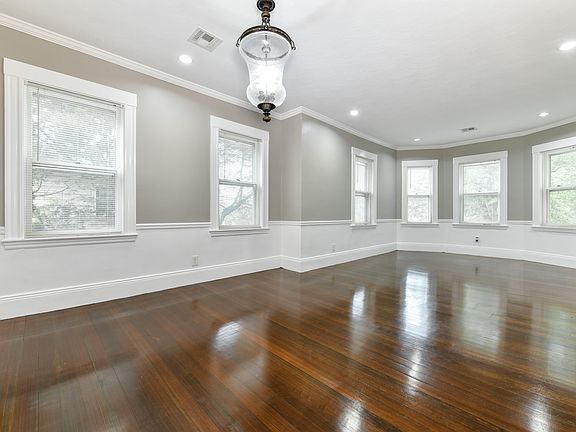 2nd image of 51 Wolcott Rd #1