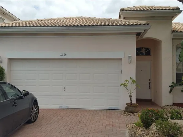 6908 NW 33rd St, Pompano Beach, FL 33063