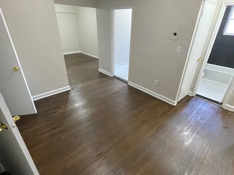 103 Chancellor Ave #37B — Photo 1