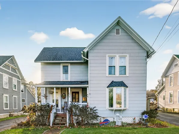 406 N Main St, Penn Yan, NY 14527