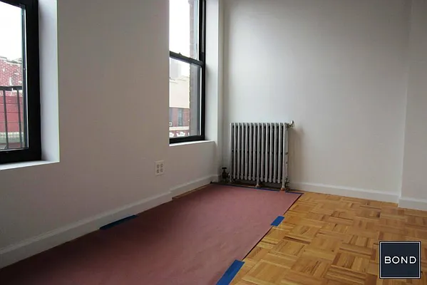 Rented by Bond New York | media 19