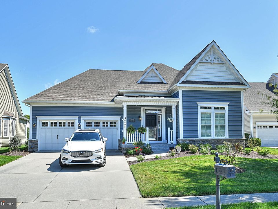 1st image of 34898 Bay Crossing Blvd