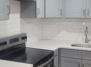 14566 226th St, Springfield Gardens, NY 11413