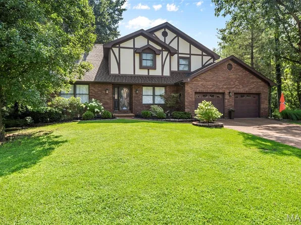 7 Linden Ct, Collinsville, IL 62234