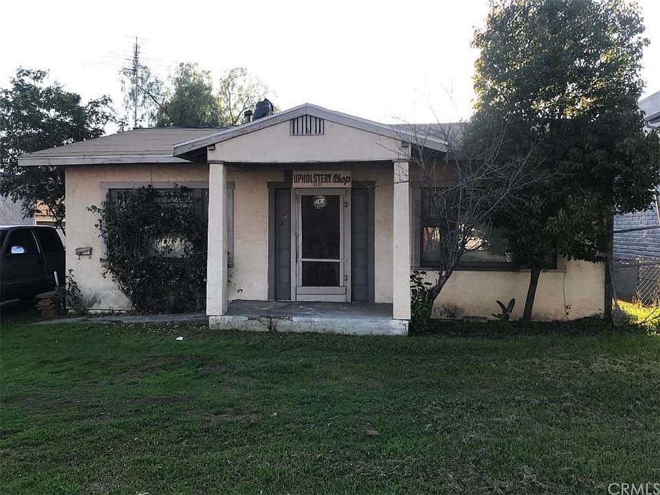 1st image of 1311 S Escondido Blvd