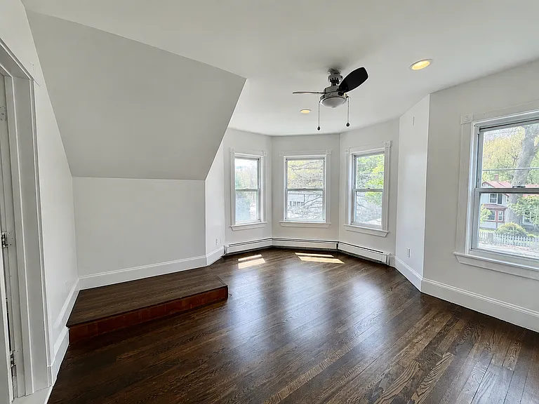 980 Washington St #2 — Photo 5