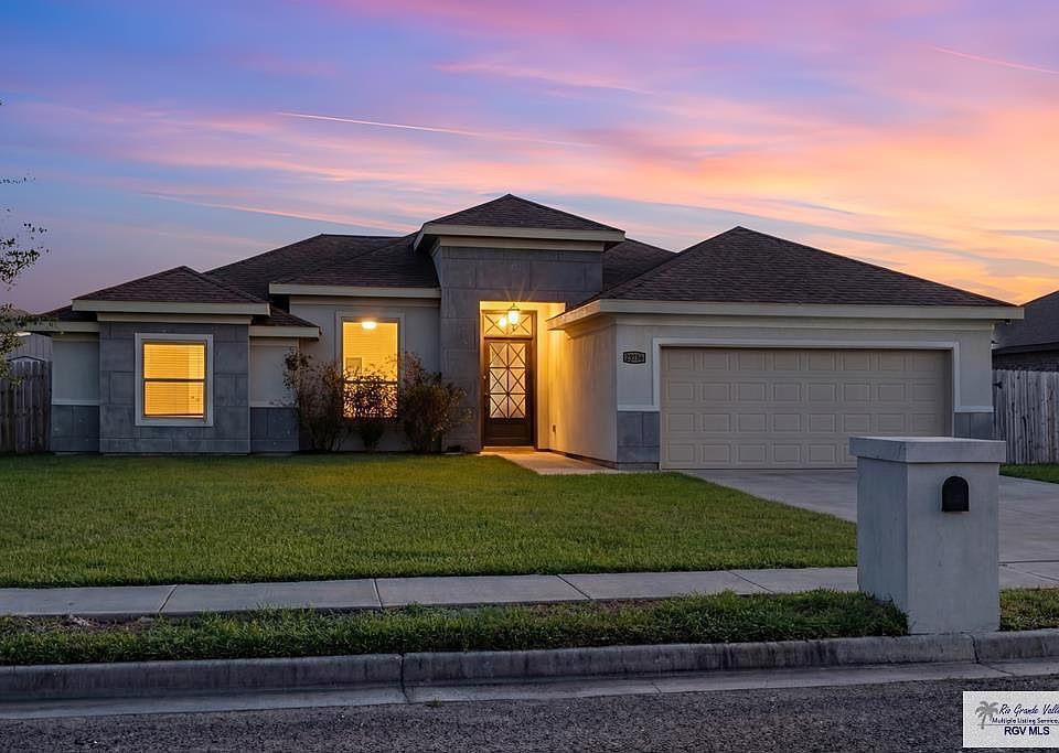 1st image of 23756 Richmond Cir