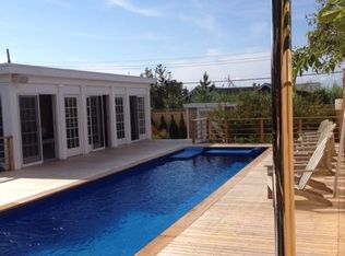 75 Bayview Walk, Cherry Grove, NY 11782