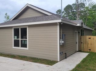 801 S Crystal River Rd, Montgomery, TX 77316