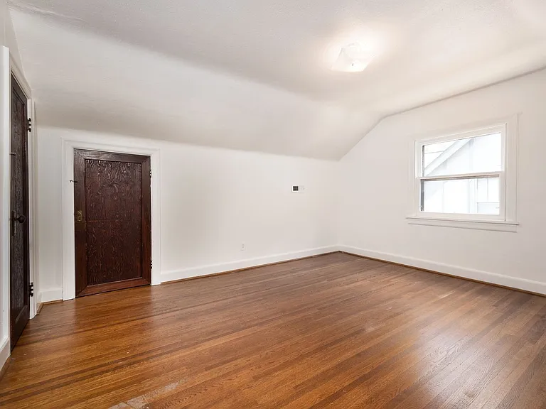 1501 Clayton Ave #B — Photo 19