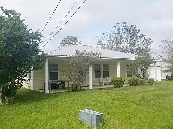3rd image of 107 Lake Ln
