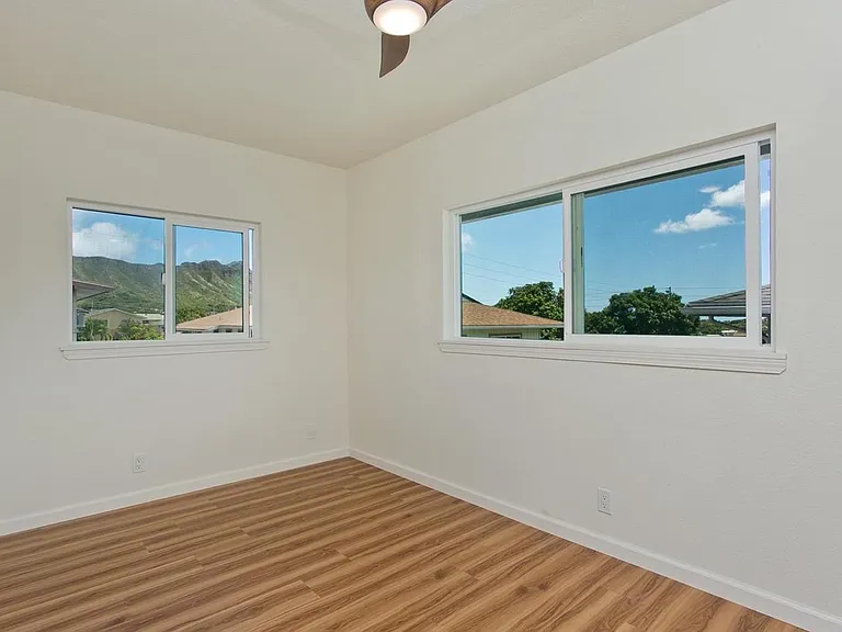 3317 Catherine St #B — Photo 7