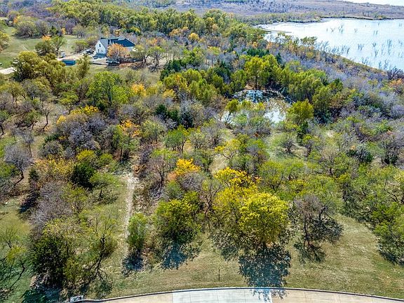4th image of 1104 Harbor Lights Dr Lot 680