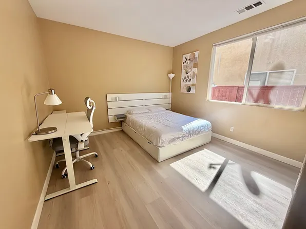 25146 Cliffrose St, Corona, CA 92883