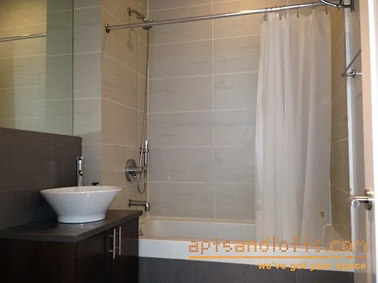 Rented by aptsandlofts.com | media 3