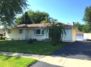 3905 Buck Ave, Joliet, IL 60431