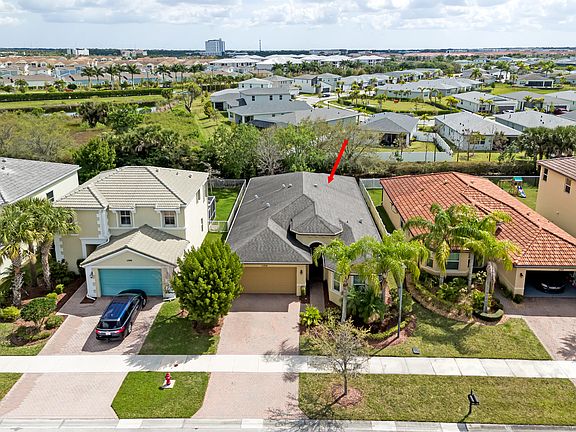 3rd image of 11304 SW Barton Way W