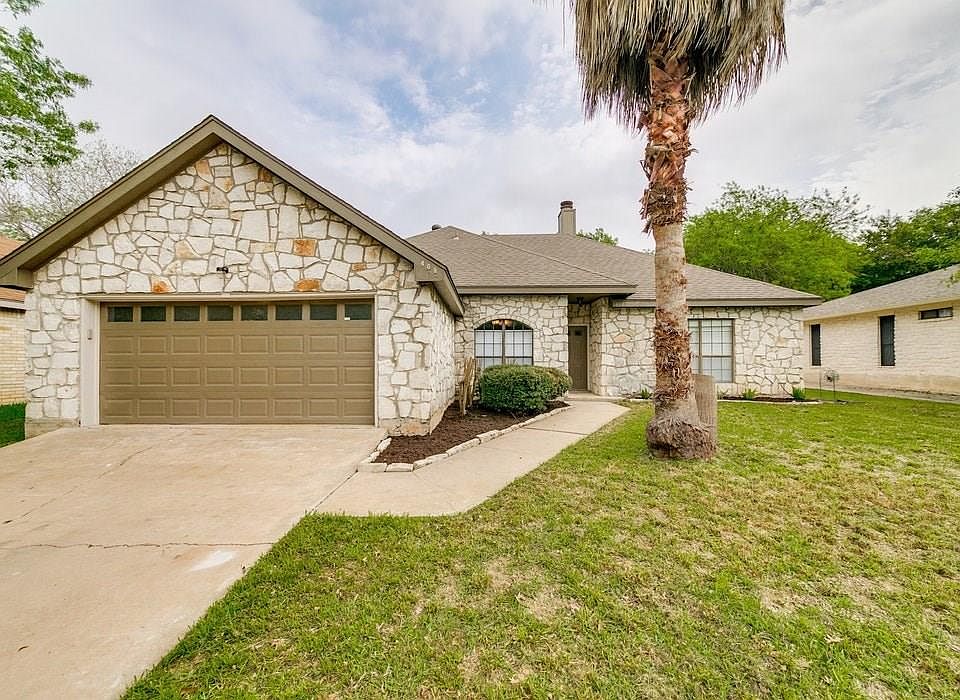 1st image of 408 Applewood Dr