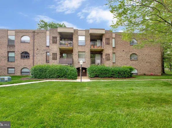 11 Silverwood Cir APT 4, Annapolis, MD 21403