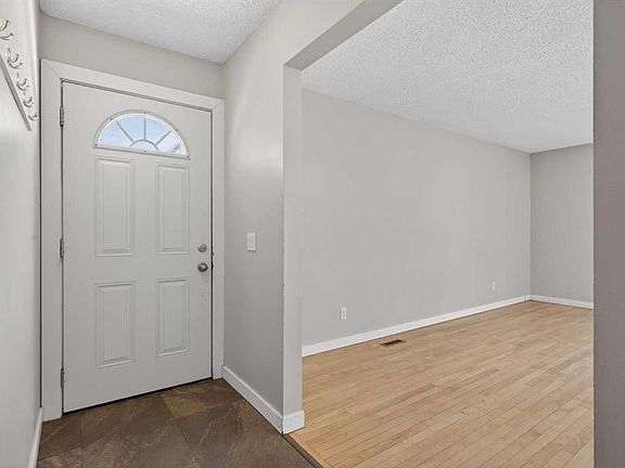 3rd image of 5543 E Dalhart Rd NW