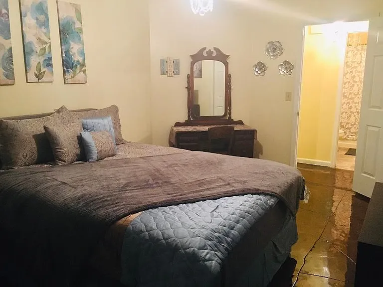 942 Stewarts Creek Dr #5 — Photo 6