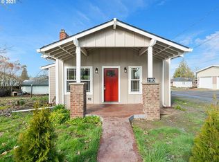 290 N Maple St, Yamhill, OR 97148