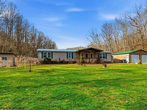 3rd image of 233 Harron Run Rd