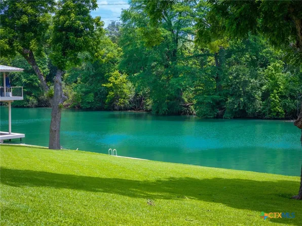 456 Rio Dr, New Braunfels, TX 78130