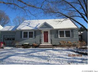 170 Drexmore Rd, Rochester, NY 14610