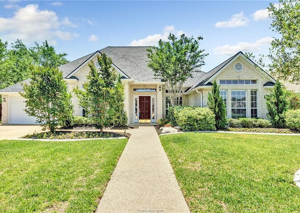 1st image of 3914 Park Hurst Dr