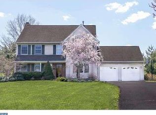 1320 Roberts Rd, Gilbertsville, PA 19525