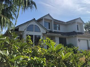 17450 NW Woodmere Ct, Beaverton, OR 97006