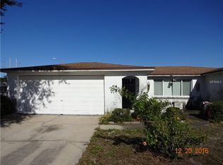 3023 Roxbury Dr, Holiday, FL 34691