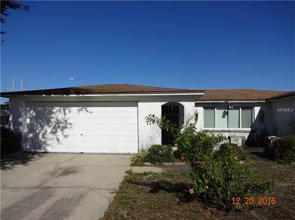 3023 Roxbury Dr, Holiday, FL 34691