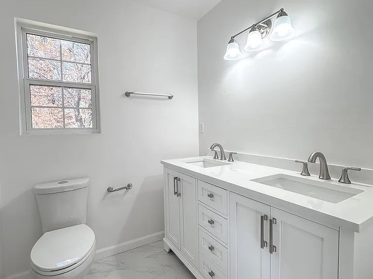 4004 S Toledo Ave — Photo 17