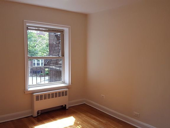 4th image of 4310 50th St #3A