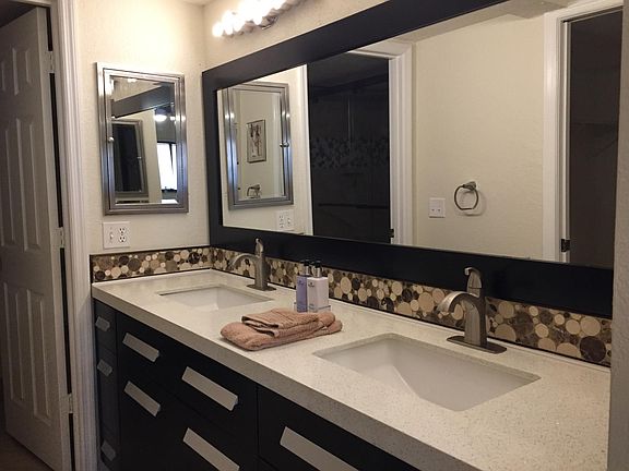 5th image of 1601 Park Beach Cir #10