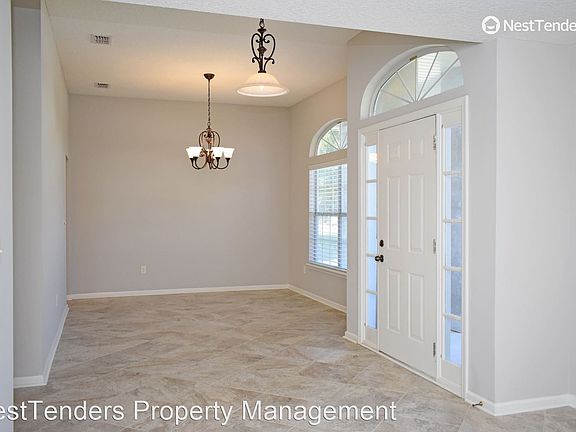 5th image of 24000 Flora Parke Blvd