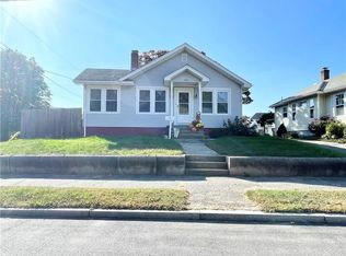 476 Daggett Ave, Pawtucket, RI 02861