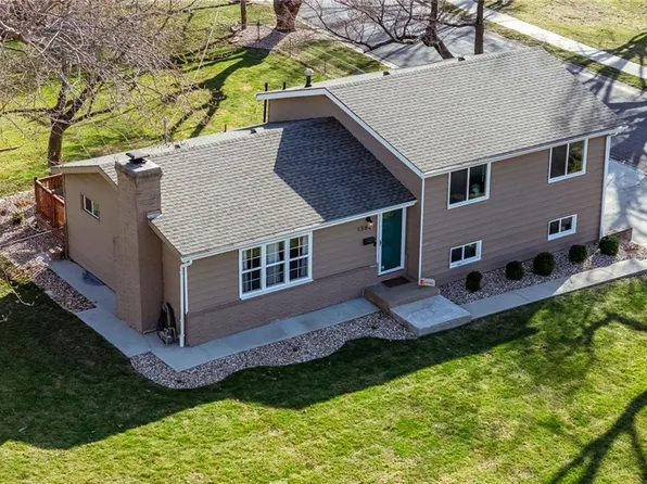 13621 W 90th Pl, Lenexa, KS 66215