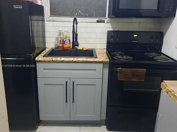 2nd image of 88 NE 68th Ter #1