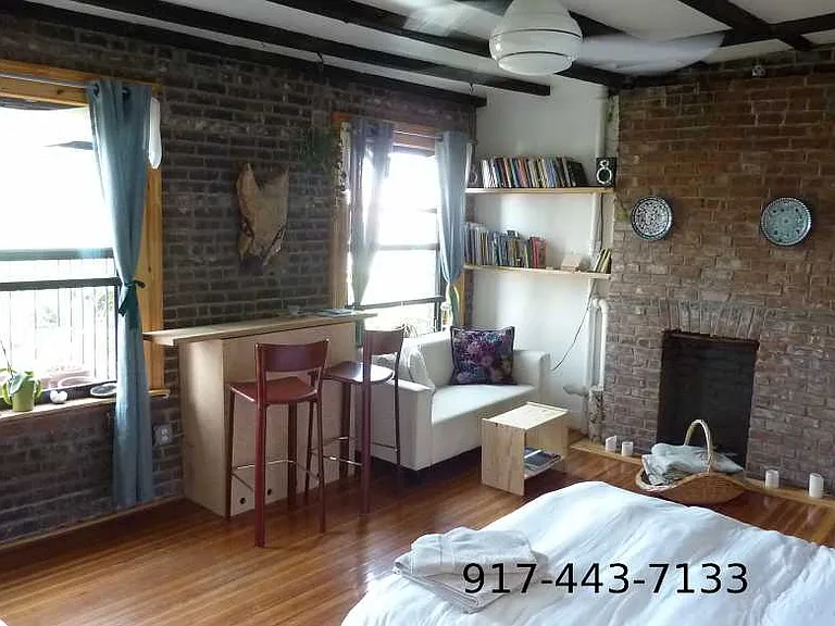 714 Leonard St #4R — Photo 4