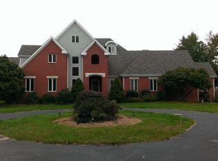 38853 Mount Gilead Rd, Leesburg, VA 20175