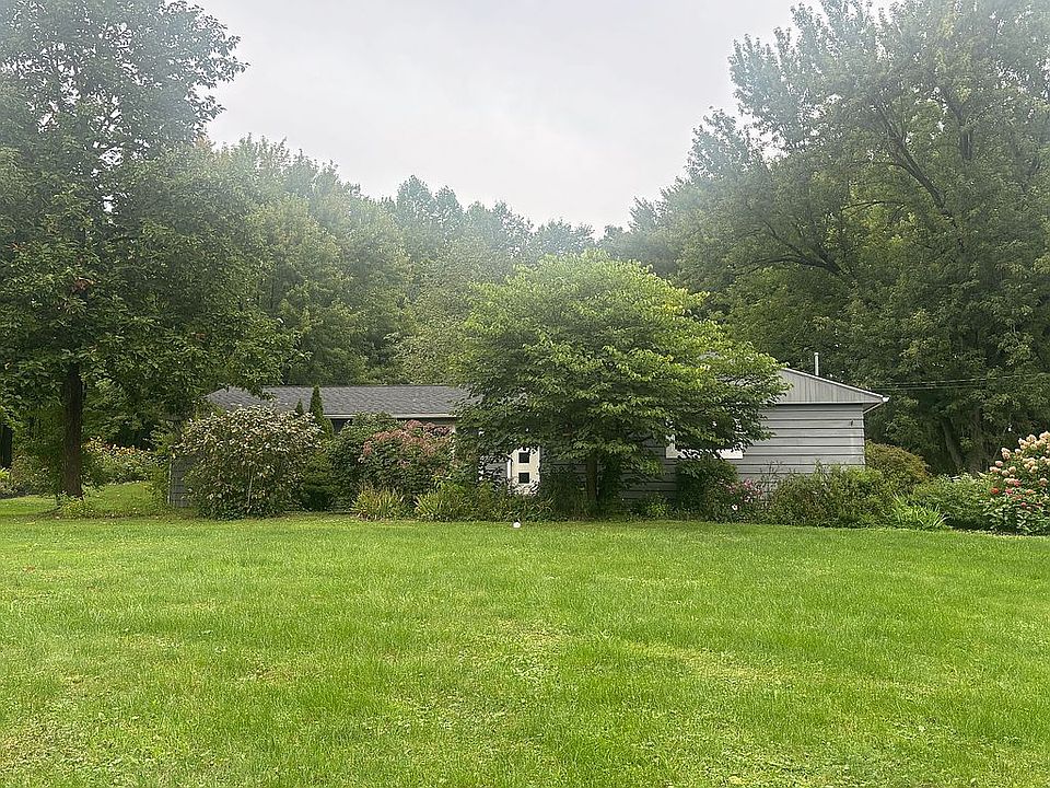1st image of 8404 Chagrin Mills Rd