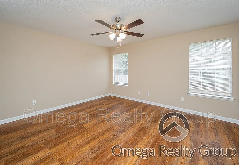 6833 Brittany Pl — Photo 21